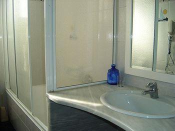 Kalimera Aparthotel 3*
